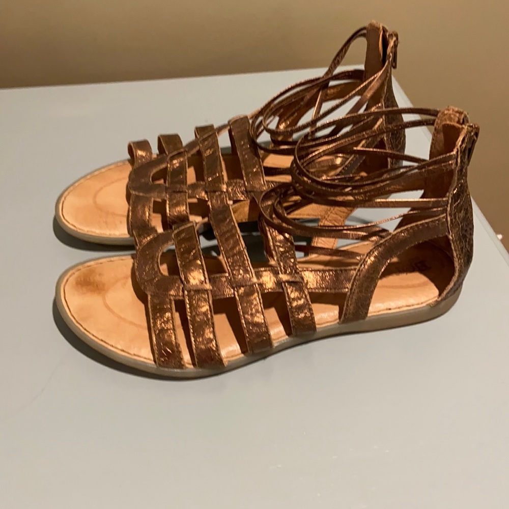 Born gladiator Leather sandals
